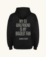 EX-GIRLFRIEND — sudadera streetwear «My Biggest Fan» en negro, vista frontal | Axiom Studio