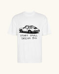 DREAM IT — camiseta blanco estilo motorsport, drop edición limitada, vista frontal | Axiom Studio